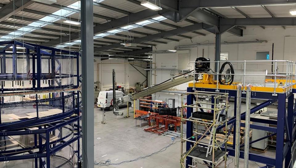 Physical mock up of the Boom entering the Fukushima Unit 2 environment at the VNS UK assembly site