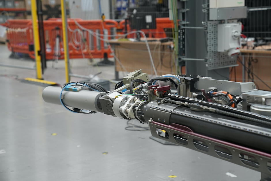 boom-type robotic arm system (PFDR) radioactive contaminated environment Fukushima Unit 2 Reactor Reactor Primary Containment Vessel (PCV) Reactor X6 Port Abingdon facility